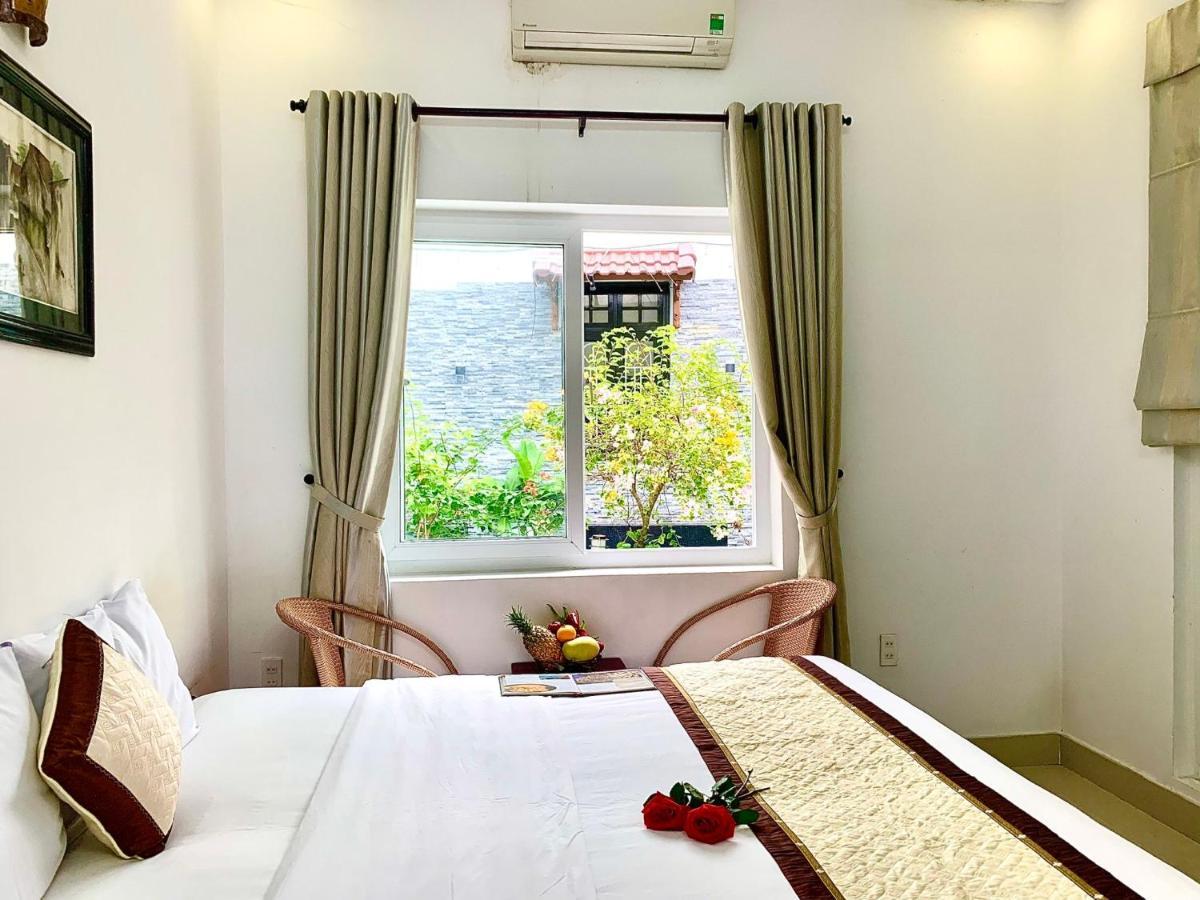 Ngoc Sinh Homestay Хойан Экстерьер фото