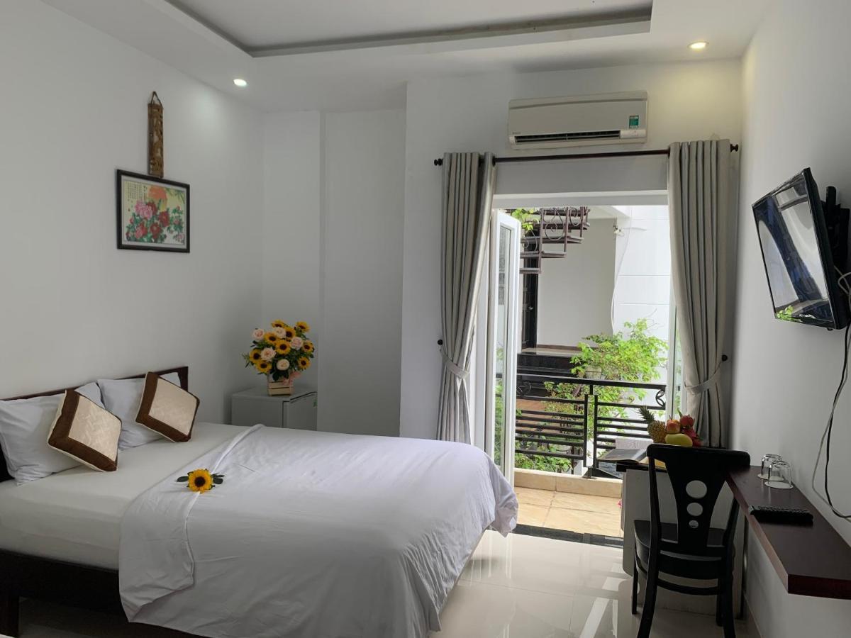 Ngoc Sinh Homestay Хойан Экстерьер фото