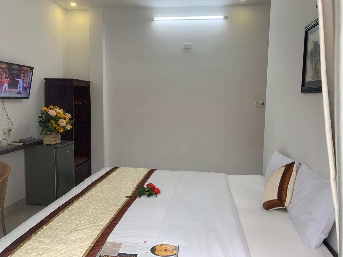 Ngoc Sinh Homestay Хойан Экстерьер фото