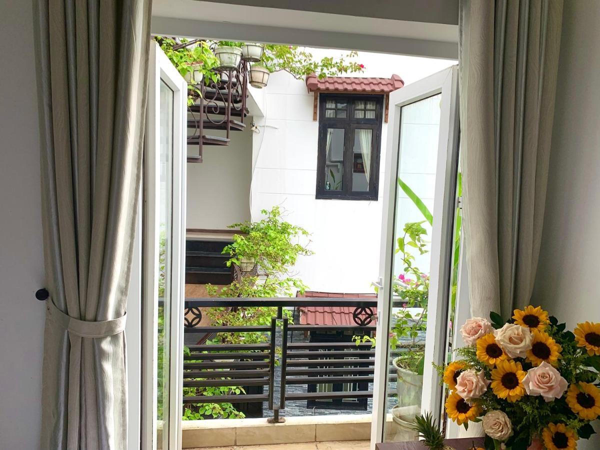 Ngoc Sinh Homestay Хойан Экстерьер фото